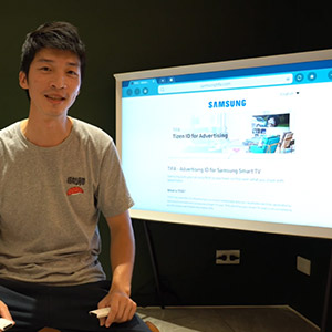 【喂喂開箱】2020年最新、最潮「旋轉電視」開箱體驗！Feat. Samsung The Sero/The Serif 設計生活QLED4K量子電視